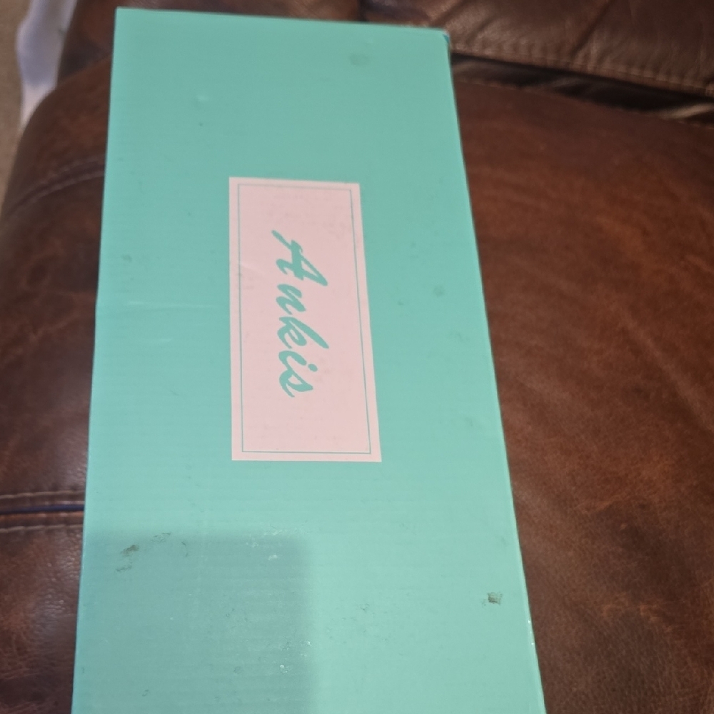 New Ankis Women's Sandals size 10 - Picture 4 of 4